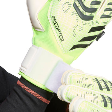 adidas Predator Match Fingersave Goalkeeper Gloves