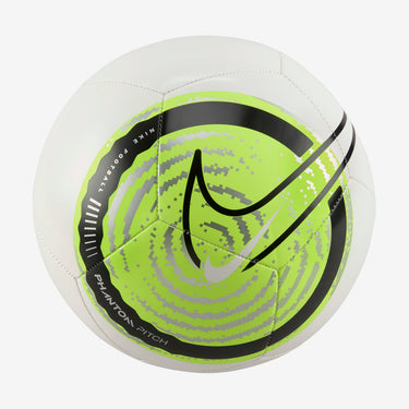 Nike Phantom Football