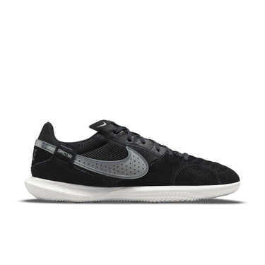 Nike Streetgato Low-Top Football Shoes