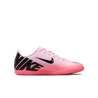 Nike Jr. Mercurial Vapor 15 Club Little/Big Kids' Indoor/Court Low-Top Soccer