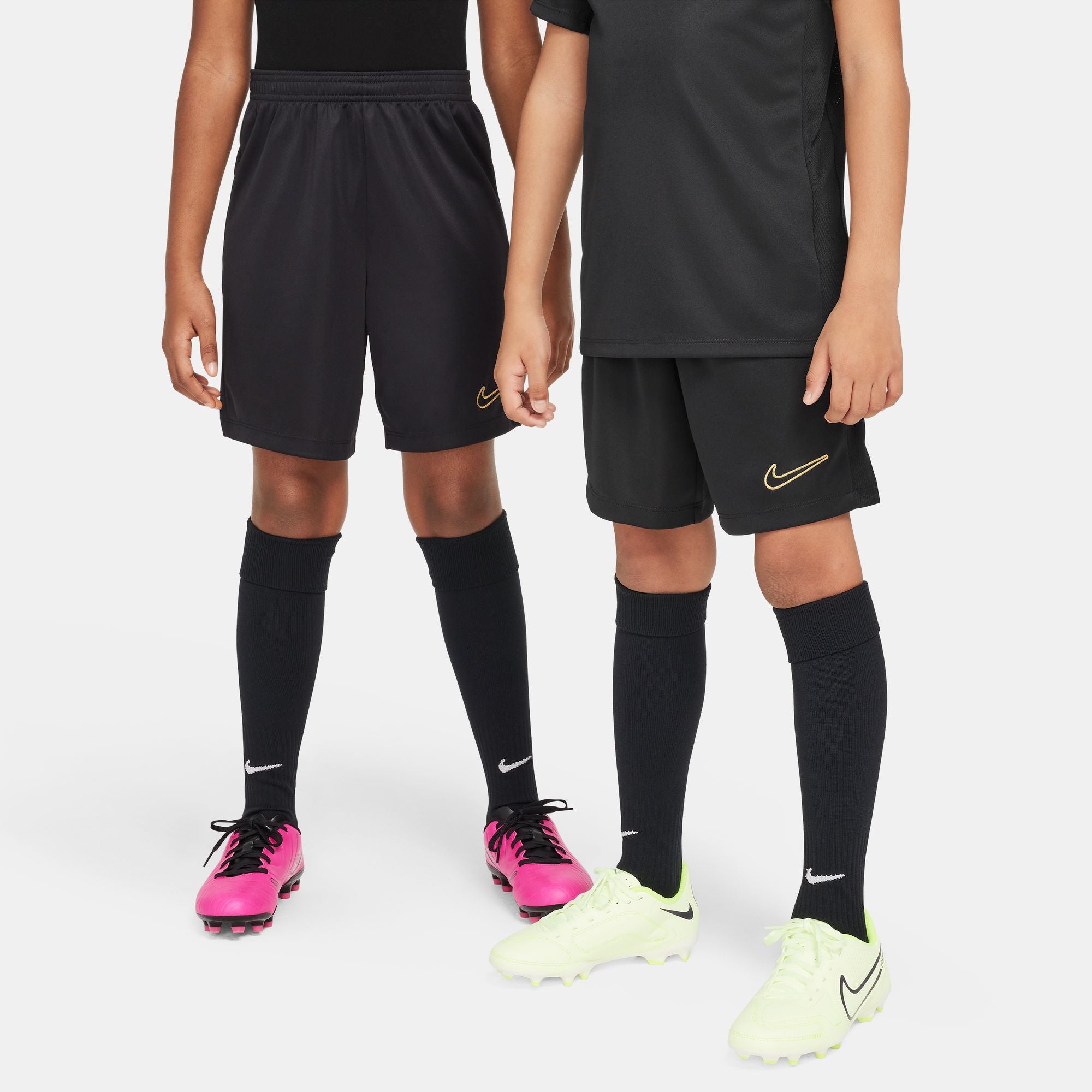 Nike Dri-FIT Academy23 Kids Soccer Shorts (Kids)