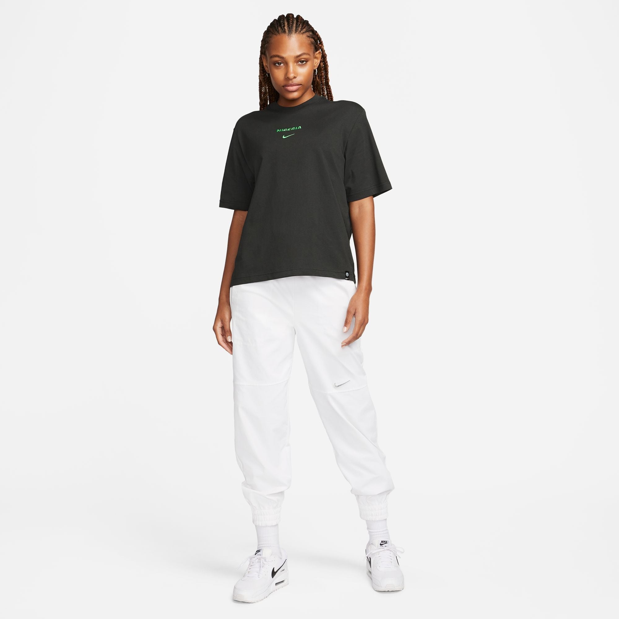 Nike Women's Swoosh Logo T-Shirt. Nike PH