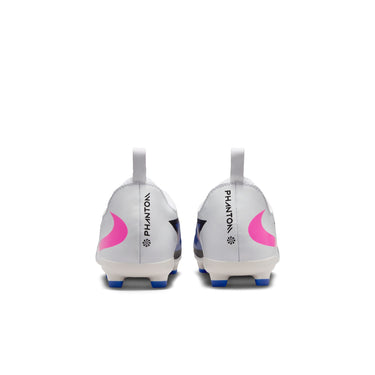 Nike Jr. Phantom 6 Low Academy Older Kids' Multi-Ground Football Boot