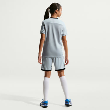 Nike Academy Older Kids' Dri-FIT Football Knit Shorts