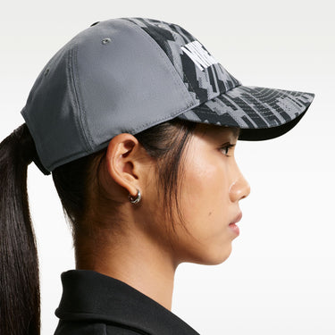 Nike Club Premier Unstructured Football Cap