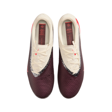 Nike United Phantom 6 Low Academy Multi-Ground Soccer Cleats