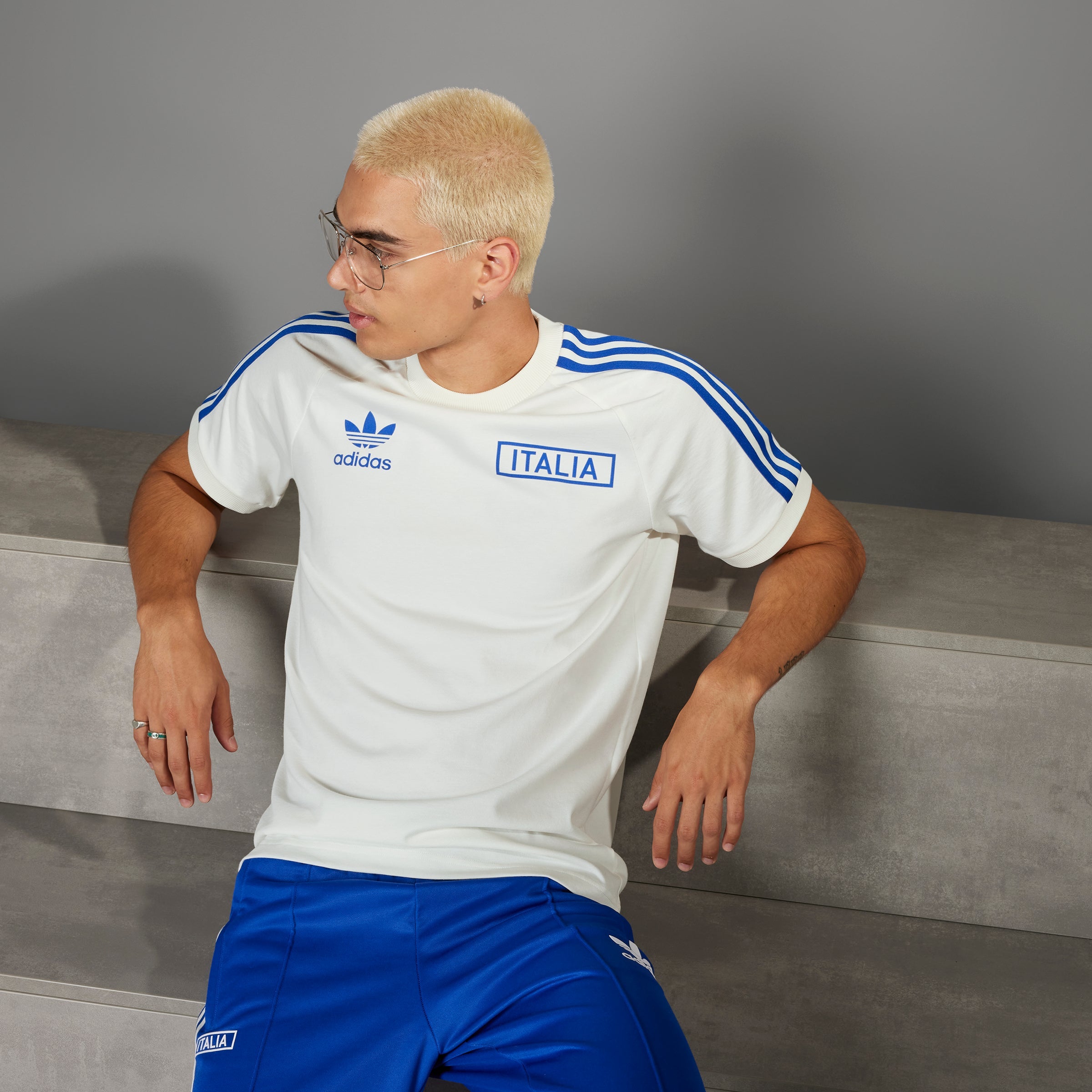 Three stripes hot sale tee adidas