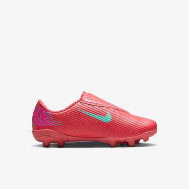 Nike Jr. Mercurial Vapor 16 Club Younger Kids' MG Low-Top Football Boot