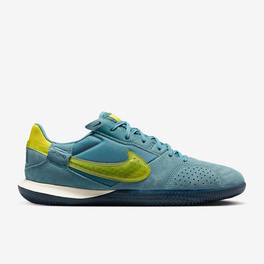 Nike Streetgato Low-Top Football Shoes